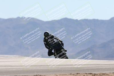 media/Oct-13-2025-Moto Forza (Mon) [[a66d839500]]/3-B Group/Session 4 (Turn 9)/